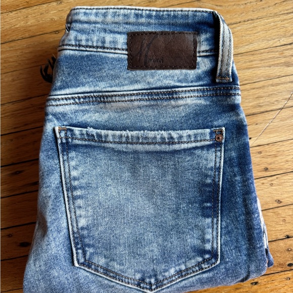 Embroidered 👖 - Picture 7 of 11